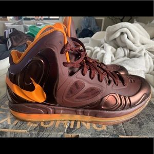 Nike Hyperposite “ROOT BEER”